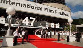 Štíbrová tak následovala svoji kamarádku martinu pártlovou, která přivedla na svět holčičku. Mezinarodni Filmovy Festival Letos Karlovy Vary Hostit Nebudou 55 Rocnik Se Uskutecni Az V Roce 2021 Kultura Zpravy Karlovarska Drbna Zpravy Z Karlovych Varu A Karlovarskeho Kraje