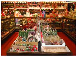 Family attraction and museum dedicated to the magic, memories, history and traditions of christmas. National Christmas Center Family Attraction Museum Christmas Centers Retro Christmas Old Time Christmas