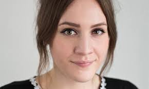 Lauren Grimmer's Instagram, Twitter & Facebook