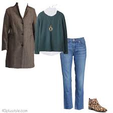 Wearing such an outfit allows you to add a pop of color with your bag or the accessories you go for. How To Wear Chelsea Boots 5 Perfect Outfit Ideas