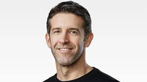 เปิดไทม์ไลน์บริษัท Apple ย้อนส่องประวัติ CEO ก่อนจะมาเป็น Tim Cook