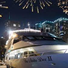 New Years Eve Yacht Party Chicago 2021 Chicago New Years Eve Nye Yacht Party Parkbench