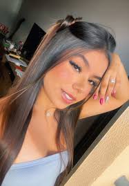 Ivy Beatriz Junqueira Baketa