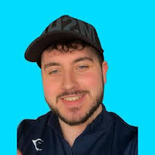 Taylor Morley (@thereal.tmorley)