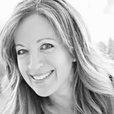 Debbie Caulfield (@debcaulfield)