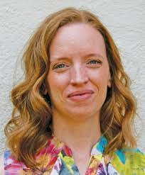 Nicole Petit's Instagram, Twitter & Facebook