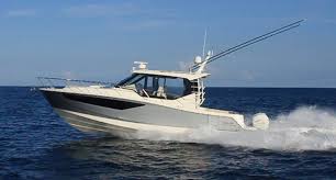 boston whaler 405 conquest (2020