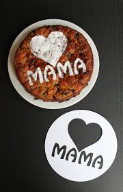 Herz schablone kuchen ausdrucken gehen. So Gelingt Sogar Mir Ein Schon Dekorierter Muttertagskuchen Mit Vorlage Fur Kuchen Deko Schablone Handmade Kultur Muttertagskuchen Kuchen Schablone Muttertag Geschenke Selber Machen