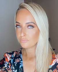 Olga Cullen's Instagram, Twitter & Facebook