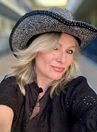 Black Rhinestone Cowboy Hat