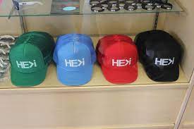 Heki clothing