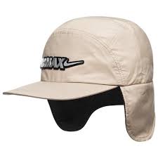 Chez headict nous nous attachons à vous proposer la plus large gamme de casquettes fashion pour que chacun puisse trouver son style. Casquette D Hiver Homme Nike Air Max Vintage Beige Rakuten