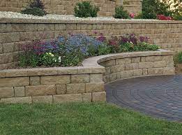 Seated Retaining Wall Landscaping Retaining Walls Patio Flowers Garden