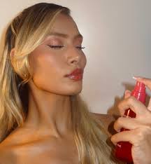 Entenda a ordem do skincare para uma make perfeita! | Casa Kosé