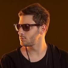 Liu & The Fish House