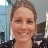 Catherine Hay's Instagram, Twitter & Facebook