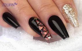 Jolifin Christmasnails Glitternails Nagelstudio Nur Das Erste Weihnachtsdesign Kann Noch Schoner Sein Als Der Erste Gluhwein I Nails Nagelstudio Naildesign