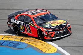 Nascar goes to two road courses that make both left and right turns. Five To Watch Road Course Ready Standouts Nascar