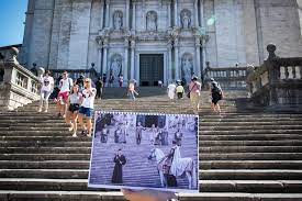 Which includes two overnights in an actual medieval castle, an archery lesson at winterfell. Game Of Thrones Tour In Girona Von Barcelona Aus 2021 Tiefpreisgarantie