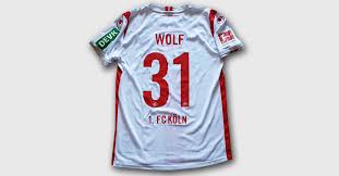 Mit seinem ersten doppelpack im profifußball hat marius wolf dem 1. Das Getragene Bundesliga Trikot Von Fc Koln Profi Marius Wolf
