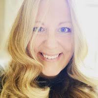 Ella Davidson (@Book_Publicists)