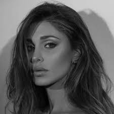 Ennesima lite in strada per Belen? "È intervenuto Stefano De Martino" Rumor