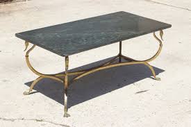 35 cm, hauteur du plateau : Table Basse Swans Hollywood Regency En Bronze Et Marbre Vert Perle De Maison Jansen 1950s En Vente Sur Pamono