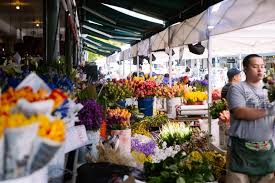 Pike place market mother's day flowers. Pike Place Market S Mother S Day Flower Festival Katu