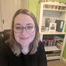 Anna Rozzi's Instagram, Twitter & Facebook