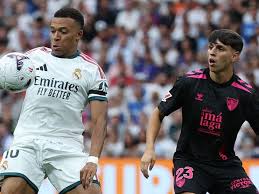 real madrid đấu với malaga 아이콘
