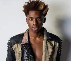 Queer Houston Area Singer Makes American Idol Top 20 Outsmart Magazine