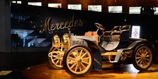 Welcome to the driver's seat. Unsere Standorte In Deutschland Kennenlernen Mercedes Benz Bank