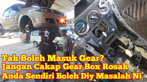 Kereta ni kita nak pakai lama jadi mesti lah kena jaga dengan baik. Gear Reverse Tak Boleh Masuk Jangan Panik Check Cable Gear Dulu Tutorial Diy Youtube
