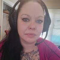 Amanda Bosquez's Instagram, Twitter & Facebook