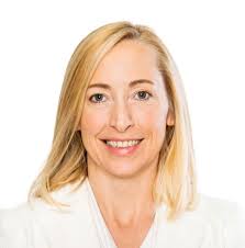 Karen Gebhardt's Instagram, Twitter & Facebook