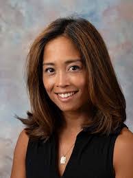 Liz Whalen's Instagram, Twitter & Facebook