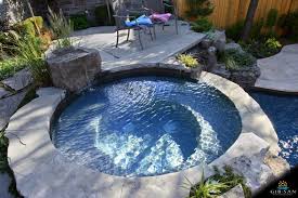 Custom Concrete Hot Tubs Gib San Pools Toronto Mississauga Oakville In 2020 Jacuzzi Outdoor Hot Tub Outdoor Hot Tub Landscaping