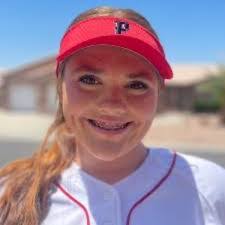 Scarlett Carlson's Instagram, Twitter & Facebook