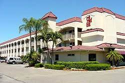 1925 davis boulevard naples, fl 33942. Red Roof Plus Suites Naples Naples Florida Hotels Accommodations Resorts Cheap Hotels South Florida