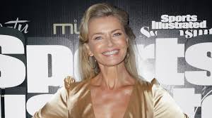 Paulina porizkova was born on april 9, 1965 in prostejov, czechoslovakia as pavlina porizkova. Model Paulina Porizkova 54 Shares Age Positive Post About Neck Allure