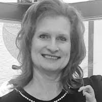 Ann Getz's Instagram, Twitter & Facebook