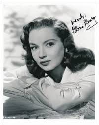 Who is Gloria Henry dating? Gloria Henry boyfriend, husband