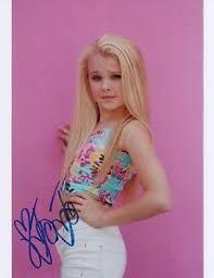 She is known for appearing for two seasons on dance moms along with her mother. 180 Jojo Siwa Pictures Ideas Jojo Siwa Jojo Jojo Bows