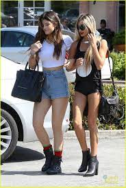The best kardashian & jenner summer dresses from 2020. 32 Most Stylish Kylie Jenner Outfits To Copy This Summer