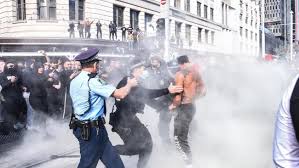 The occupation began on 15 october 2011 outside the reserve bank of australia in martin place. T Qjv2donwu4jm
