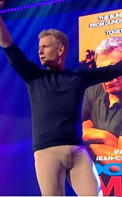 Patrick Kielty shocks viewers with his revealing Late Late Show outfit |  RSVP Live