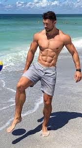 Kamil Nicalek... (With images) | Shirtless men, Muscle men ...