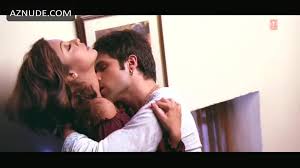 AASHIQ BANAYA AAPNE NUDE SCENES - AZNude