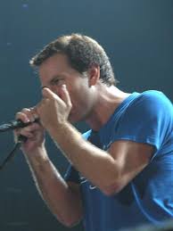 I Can Only Imagine How Tickly This Short Hair Would Have Felt Against The Inside Of My Thighs Eddie Vedder Pearl Jam Eddie Vedder Pearl Jam