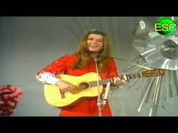 De staking van de dichters. Esc 1969 08 Netherlands Lenny Kuhr De Troubadour Youtube